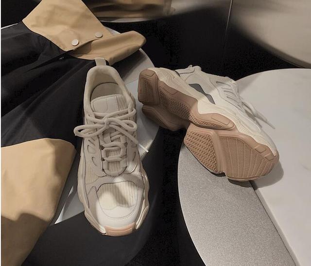 Damskie trampki platformowe białe 2021 wiosna z grubą podeszwą - rekreacyjne buty zasznurowane, wygodne i modny fason - Wianko - 3