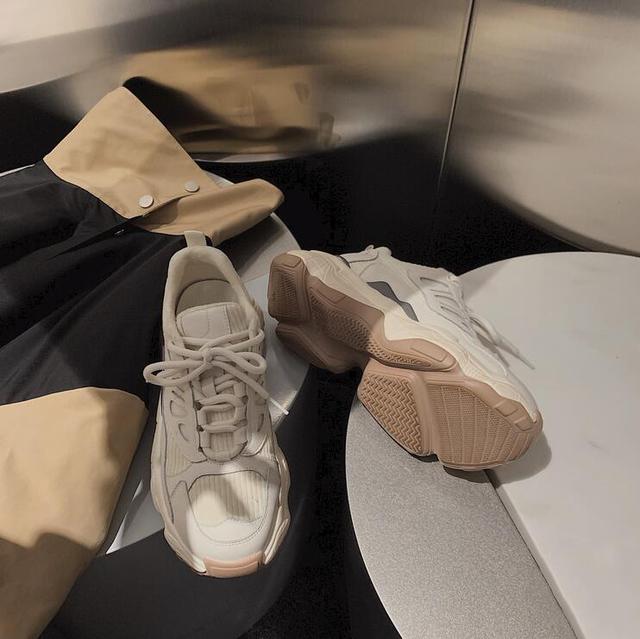 Damskie trampki platformowe białe 2021 wiosna z grubą podeszwą - rekreacyjne buty zasznurowane, wygodne i modny fason - Wianko - 6