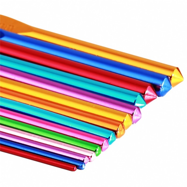Zestaw 8 sztuk ergonomicznych szydełek DIY z kolorowymi splotami wełny - Wianko - 11