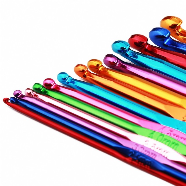 Zestaw 8 sztuk ergonomicznych szydełek DIY z kolorowymi splotami wełny - Wianko - 10
