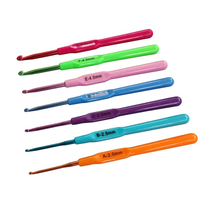 Zestaw 8 sztuk ergonomicznych szydełek DIY z kolorowymi splotami wełny - Wianko - 14