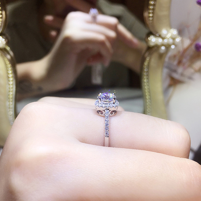 Klasyczne pierścionki zaręczynowe z kryształami - Damska biżuteria ślubna z eleganckimi, błyszczącymi i cyrkonowymi projektami - Prezenty AAA - Wianko - 2