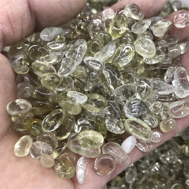 Naturalne kryształy topaz żwir 100g (7-9mm) do dekoracji wnętrz akwarium - Wianko - 4