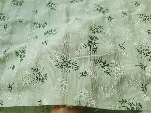 Materiałowy nadruk kwiatowy haft czystej bawełny na koszulkę sukienkę dziecięcą - 100cm x 140cm - Wianko - 25