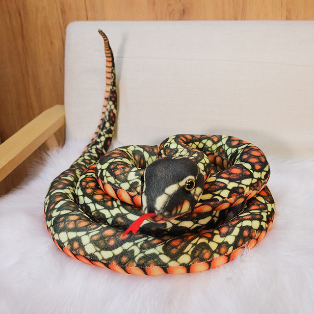 Giant Boa Cobra Pluszowa Zabawka Wąż 110-300CM - Prawdziwie Wyglądający, Nadziewany Pluszowy Wąż w Kolorach Czerwonym, Żółtym, Niebieskim i Zielonym - Idealny na Dekorację Kreatywnych Prezentów - Wianko - 5
