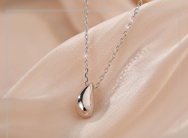 Naszyjnik srebrny z oryginalnego steryngu 925, w kształcie kropli wody, błyszczący wisiorek dla kobiety o temperamentnym stylu - biżuteria ślubna i prezent dla mamy - Wianko - 3