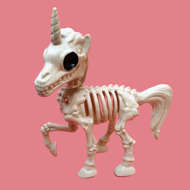 Dekoracja Halloween - jednorożec w szkielecie kości - ozdoby imprezowe Hallowmas - Wianko - 5