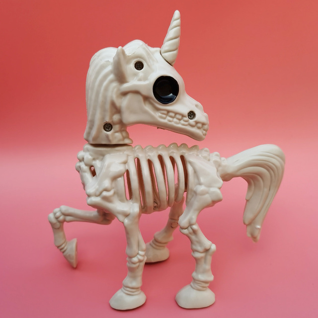Dekoracja Halloween - jednorożec w szkielecie kości - ozdoby imprezowe Hallowmas - Wianko - 4