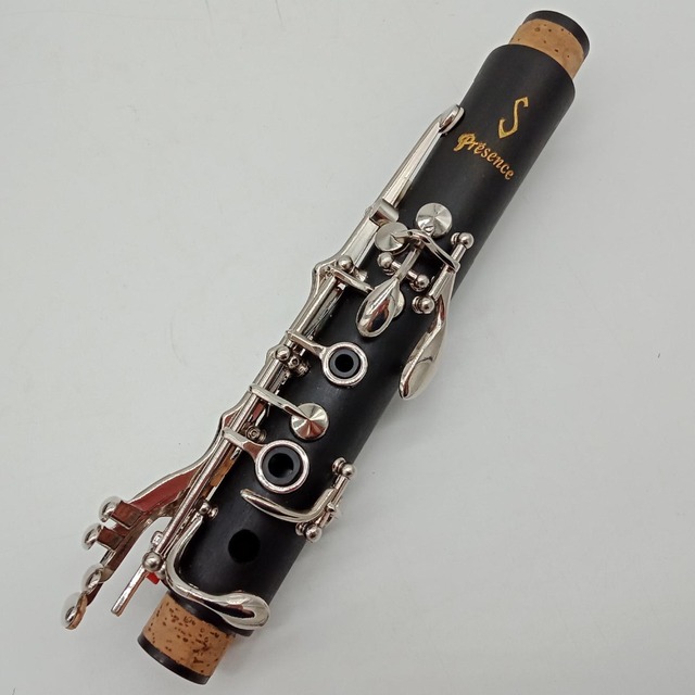 Profesjonalny klarnet marki MFC z bakelitową obudową, niklowanymi srebrnymi kluczami i futerałem oraz ustnikiem - Wianko - 7