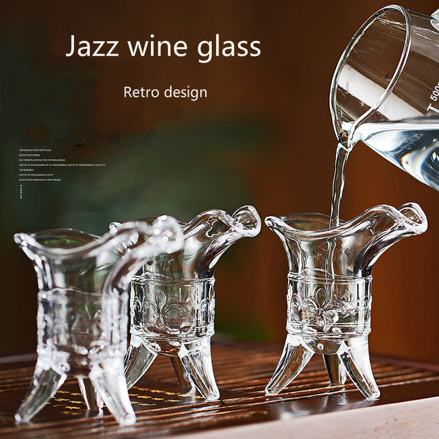 Antyczny trójnożny kubek do wina 30ml i 100ml, Vintage Jazz - lampka do wina Dewar's Cup, kreatywny kieliszek wódki, pałac królewski duchy - Wianko - 1