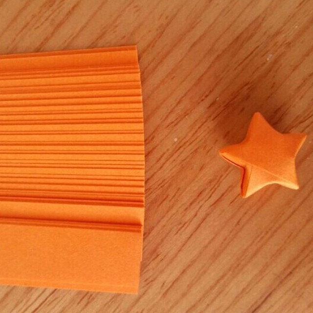 Rzemieślnicze Origami - gwiazda na szczęście z paskami papieru quillingowymi, około 80 sztuk - Wianko - 16