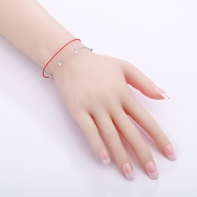 Ręcznie robiona bransoletka łańcuszkowa z czerwoną linką, zdobiona kubicznymi cyrkoniami i koroną, dla kobiet - prezent na rękę - Wianko - 2
