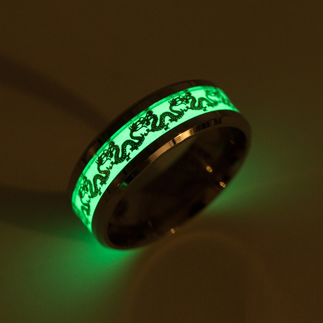 Pierścień mężczyźni fluorescencyjny ze stali nierdzewnej z wzorem smoka - ciemny smok, wkładka zielona - Wianko - 4
