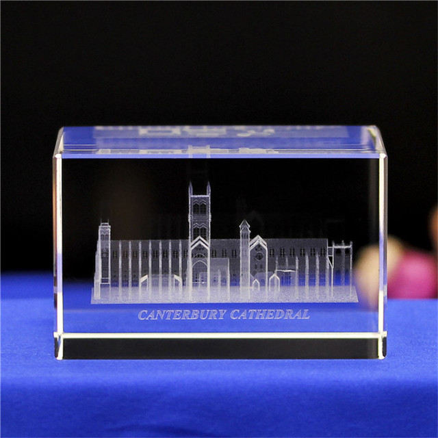 Sześcian z kryształem - grawerowanie laserowe i model budynku miniaturowe - szklany klocek pamiątkowy - Wianko - 24