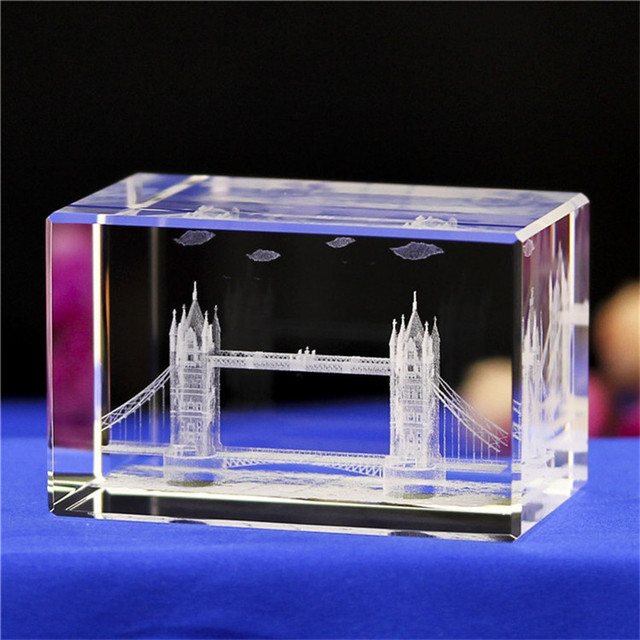 Sześcian z kryształem - grawerowanie laserowe i model budynku miniaturowe - szklany klocek pamiątkowy - Wianko - 17