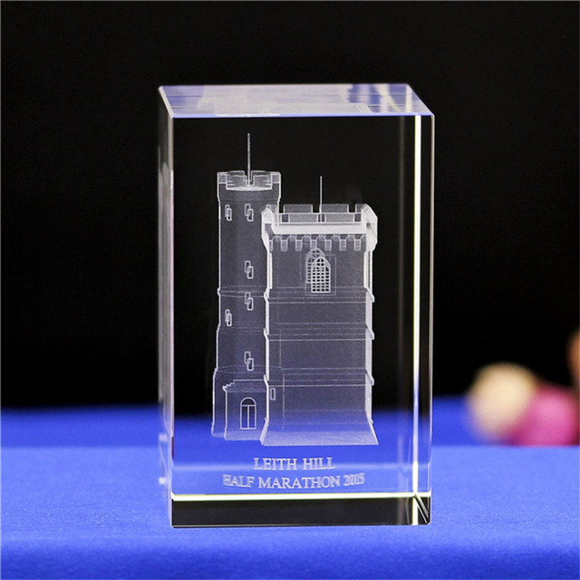 Sześcian z kryształem - grawerowanie laserowe i model budynku miniaturowe - szklany klocek pamiątkowy - Wianko - 27