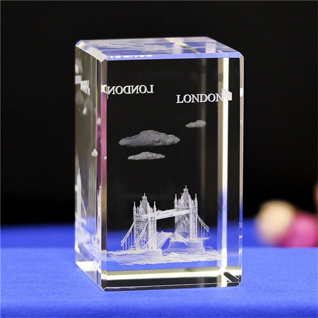 Sześcian z kryształem - grawerowanie laserowe i model budynku miniaturowe - szklany klocek pamiątkowy - Wianko - 21