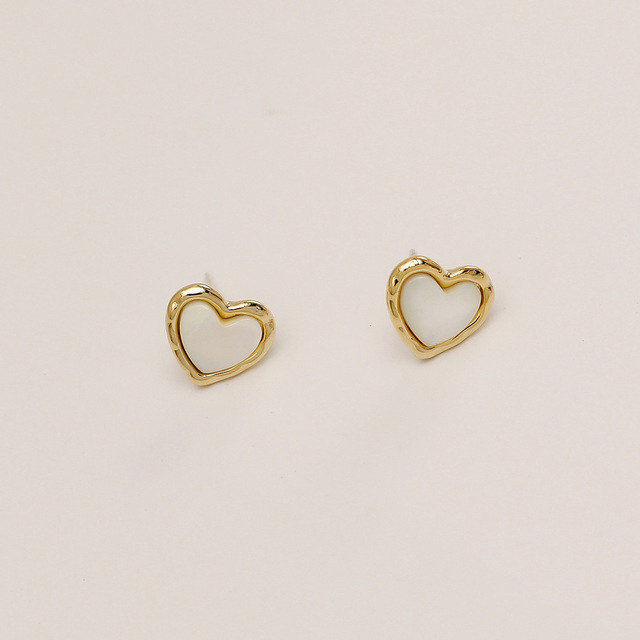 Srebrne minimalistyczne kolczyki do uszu z naturalną perłą w kształcie serca (S925, ECO Brass14k złote) - Hiacynt 2021 - Wianko - 3