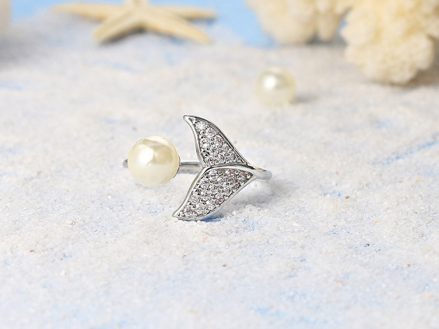 Pierścionek wieloryb w kształcie ogona z delikatną sztuczną perłą - biżuteria R203 - Wianko - 6