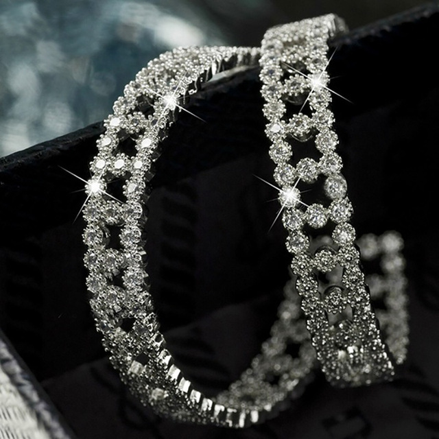 Eleganckie koreańskie kolczyki srebrnego koloru Hollow Out Hoop z cyrkoniami dla kobiet - biżuteria na wesele, imprezę, prezenty - Wianko - 5