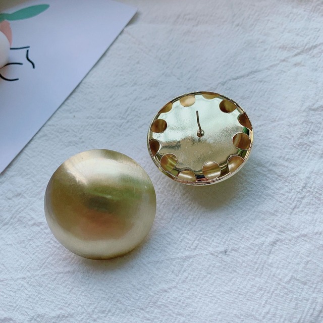 Nowe, modne, złote, matowe kolczyki ze sztyftami w kształcie półkuli, wykonane z metalu, o geometrycznym wzorze - idealne akcesoria imprezowe dla kobiet i dziewczyn w roku 2019 - Wianko - 8