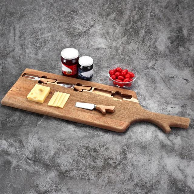 Zestaw drewnianej deski do krojenia sera z nożem do sera i tacą do serwowania - Wianko - 2