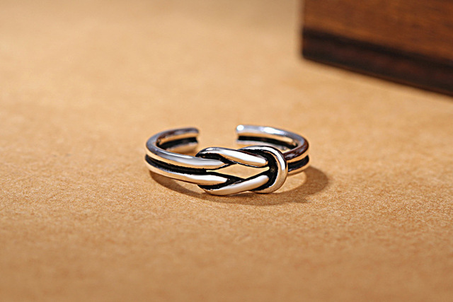 Ręcznie robiona obrączka dla kobiet z 925 srebra - Vintage Love Heart Knot Twining - Wianko - 2