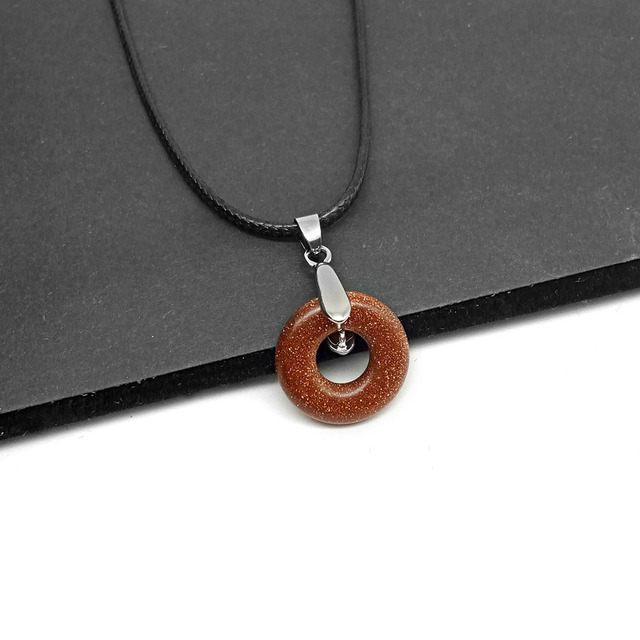 Naszyjnik z wisiorkiem - prosty, stylowy kamień naturalny w kształcie pączka z kryształem Opal Agated - Wianko - 31
