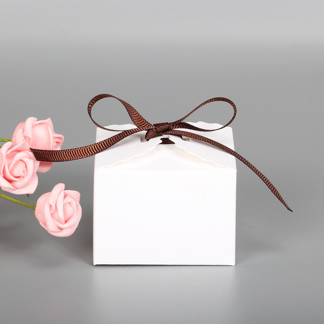 Opakowania na prezenty 10 szt. Fala Design Papierowe pudełka prezentowe na podróż, ślub, urodziny, Boże Narodzenie, 6.5*6.5*4.5CM - Wianko - 6