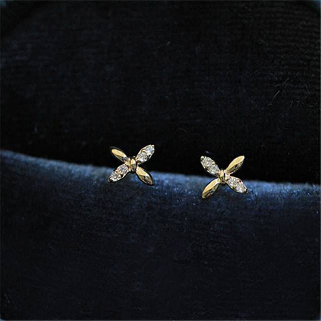 Kolczyki z zapięciem sztyft, wykonane z 925 srebra francuskiego, ozdobione prostym wzorem z kryształów Pavé, zdobione kwiatowym motywem. Biżuteria dla kobiet, trendujący i elegancki, 14k złota pozłacana - Wianko - 3