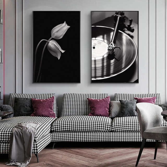 Malarstwo czarno-białe - Butterfly Lady: grafika artystyczna inspirowana starym gramofonem do dekoracji mieszkania - Wianko - 8