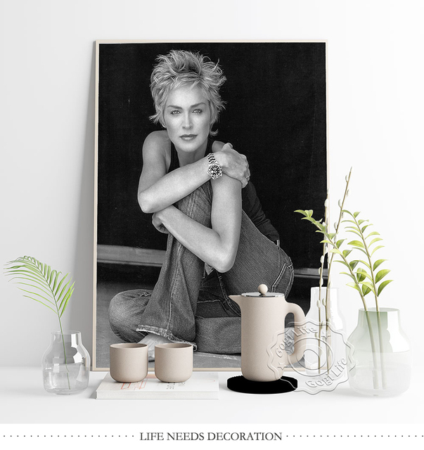 Amerykańska aktorka - czarno-biały plakat portretowy, elegancki motyw vintage, dla fanów malarstwa - Wianko - 13