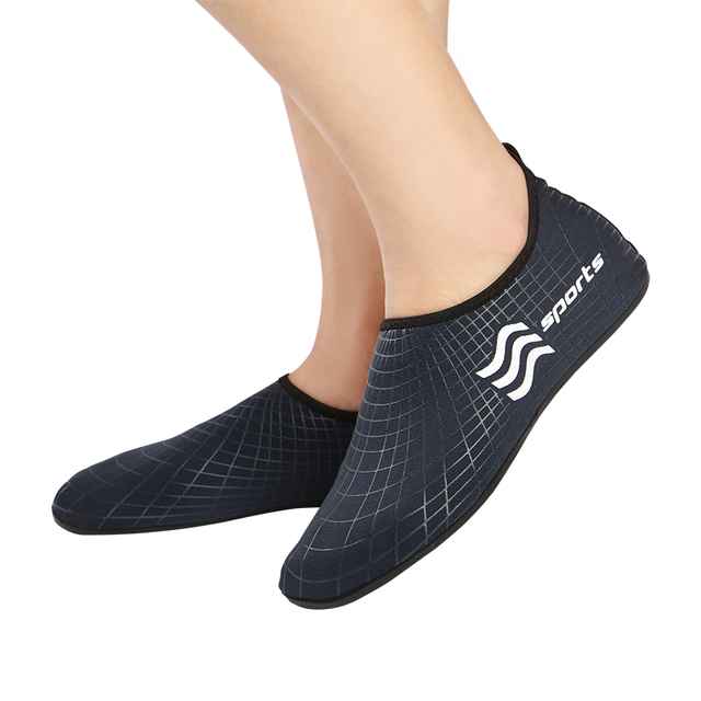 Nowe unisex sportowe buty do wody - szybkie wysychanie, brodzenie, pływanie, surfing - delikatne dno - Wianko - 36