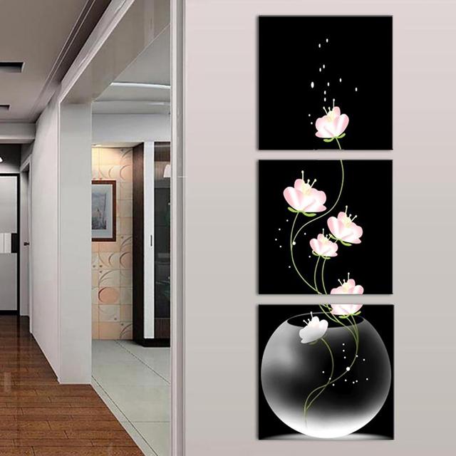 Malarstwo kwiatowe - 3 panele plakatu Nordic do dekoracji ścian w salonie i przedpokoju - Wianko - 1