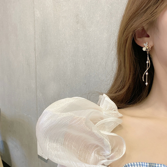 Małe asymetryczne kolczyki ze stokrotkami - nowy koreański styl 2021 dla kobiet i dziewcząt (kolczyki z kwiatem ślubnym) - Wianko - 95