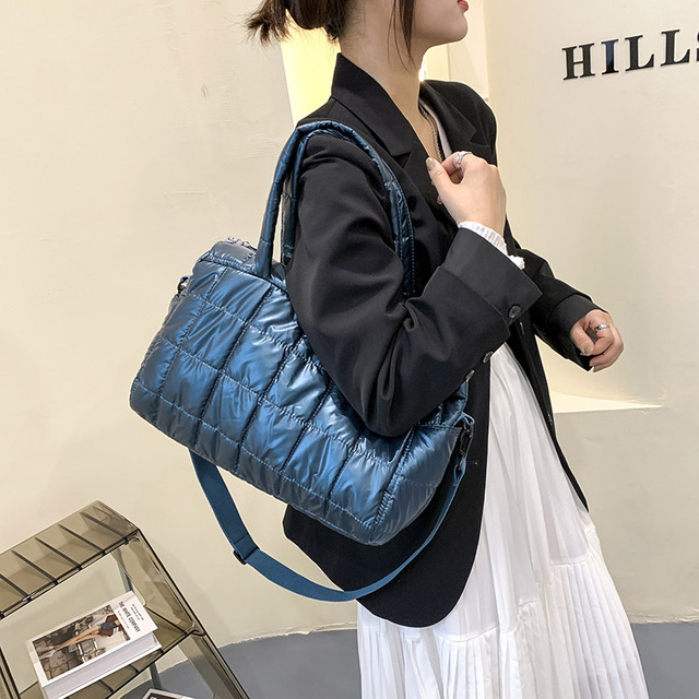 Luksusowa zimowa torba na ramię dla kobiet - projektant, wysoka jakość, modny kwadratowy design, czysty kolor - Wianko - 2