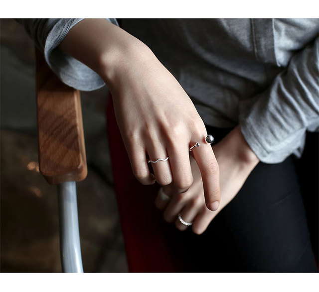 Pierścionek ze srebra S925 z kulkami Line Ball - modna biżuteria na kciuk dla kobiet - Wianko - 11