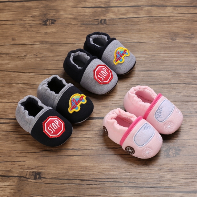 Dopracowany tytuł: Miękkie obuwie Cartoon Baby Shoes dla dziewczynek – idealne dla noworodków i małych dzieci w jesieni 2021 - Wianko - 37