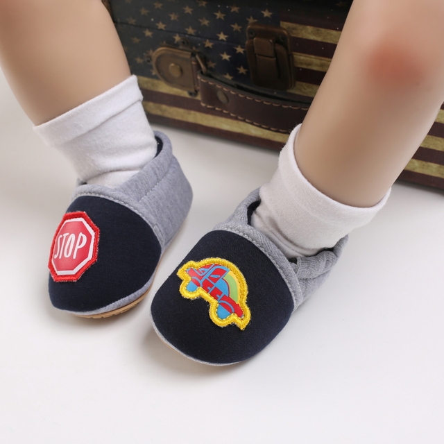 Dopracowany tytuł: Miękkie obuwie Cartoon Baby Shoes dla dziewczynek – idealne dla noworodków i małych dzieci w jesieni 2021 - Wianko - 41