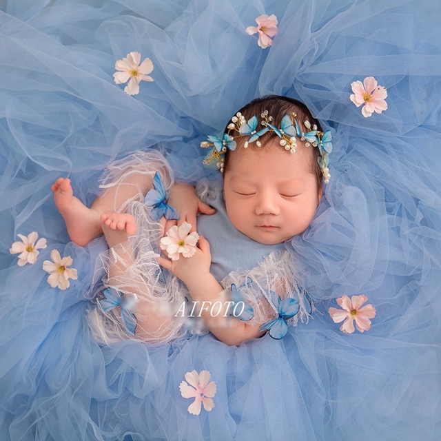 Koronkowa sukienka motylkowa dla noworodka – idealna do sesji zdjęciowej - Wianko - 2