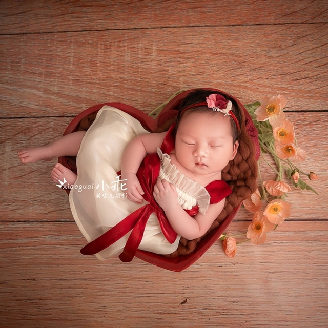 Koronkowa sukienka motylkowa dla noworodka – idealna do sesji zdjęciowej - Wianko - 6