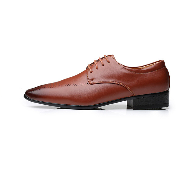 Męskie buty wizytowe z miękkiej brytyjskiej skóry z wycinanymi wzorami, na sznurowadła, z retro stylu, noszone w 2021 roku z noskami w formie Bullock - Wianko - 17