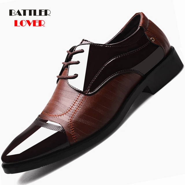 Męskie buty wizytowe z miękkiej brytyjskiej skóry z wycinanymi wzorami, na sznurowadła, z retro stylu, noszone w 2021 roku z noskami w formie Bullock - Wianko - 116