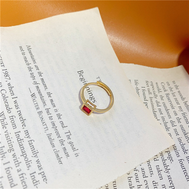 Pierścień złoty RI140 z cyrkoniami i kwiatem - prezent na urodziny, dla panny młodej lub jako biżuteria ślubna - Wianko - 6