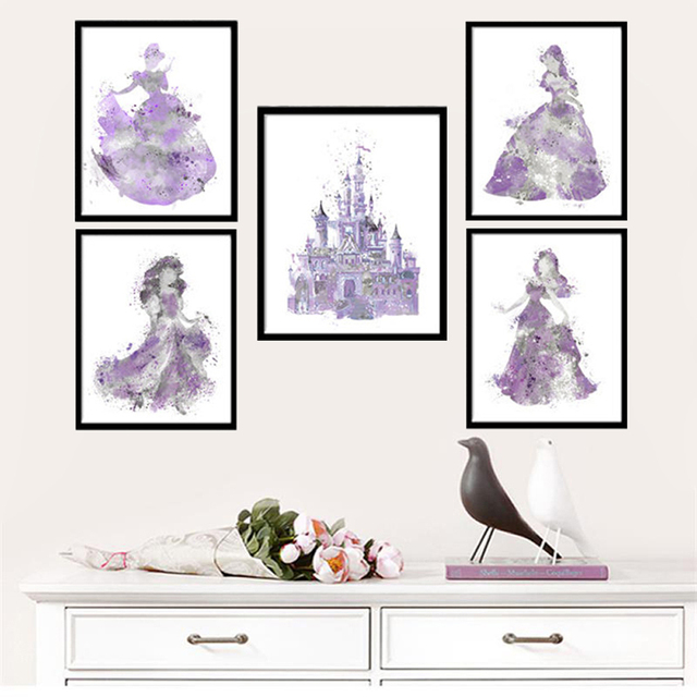 Dekoracyjny obraz Disney księżniczka dla dziewczynki – nadruk z akwareli: Śnieżka i Kopciuszek na płótnie do pokoju - Wianko - 4