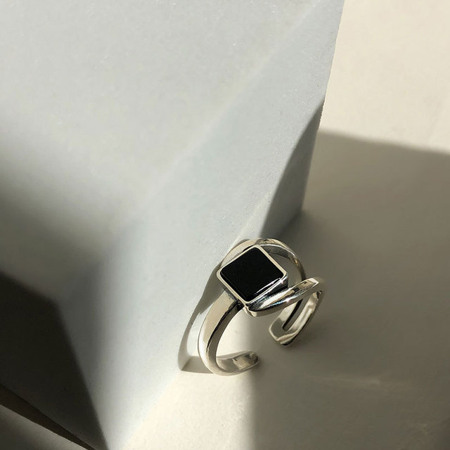 Pierścionki srebrne S925 z czarnym kryształem - modna geometria i prostota - Wianko - 32