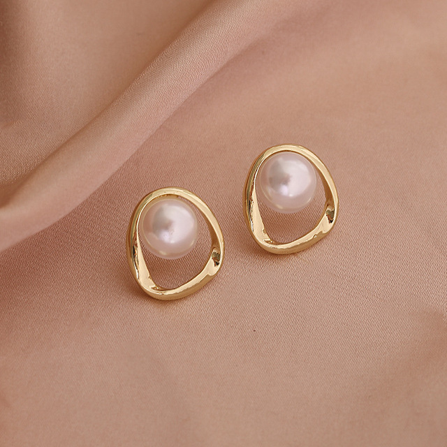 Kolczyk na wtyk z kreatywną igłą i pustą perłą S925, biżuteria elegancka i trendy - Wianko - 5