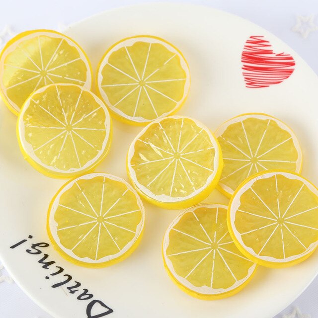 Dekoracje kuchenne: 5 sztuk 5 cm sztucznych plastrów pomarańczowych i cytrynowych owoce PVC do symulacji - Wianko - 2