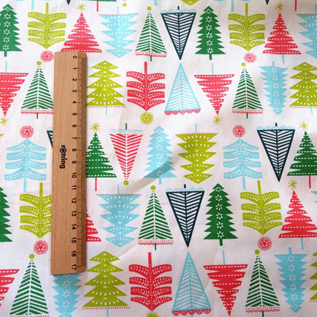 Tkanina świąteczna Xmas bawełniana z motywem świętego Mikołaja, drzewka i bałwanka do szycia patchworku, metry - Wianko - 9