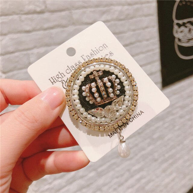 Koreańskie broszki - wysoka jakość, okrągły wieniec z perłą, kryształ i strasy w stylu vintage. Broszka do szala - klamra w stylu vintage, idealna dla kobiet - Wianko - 3
